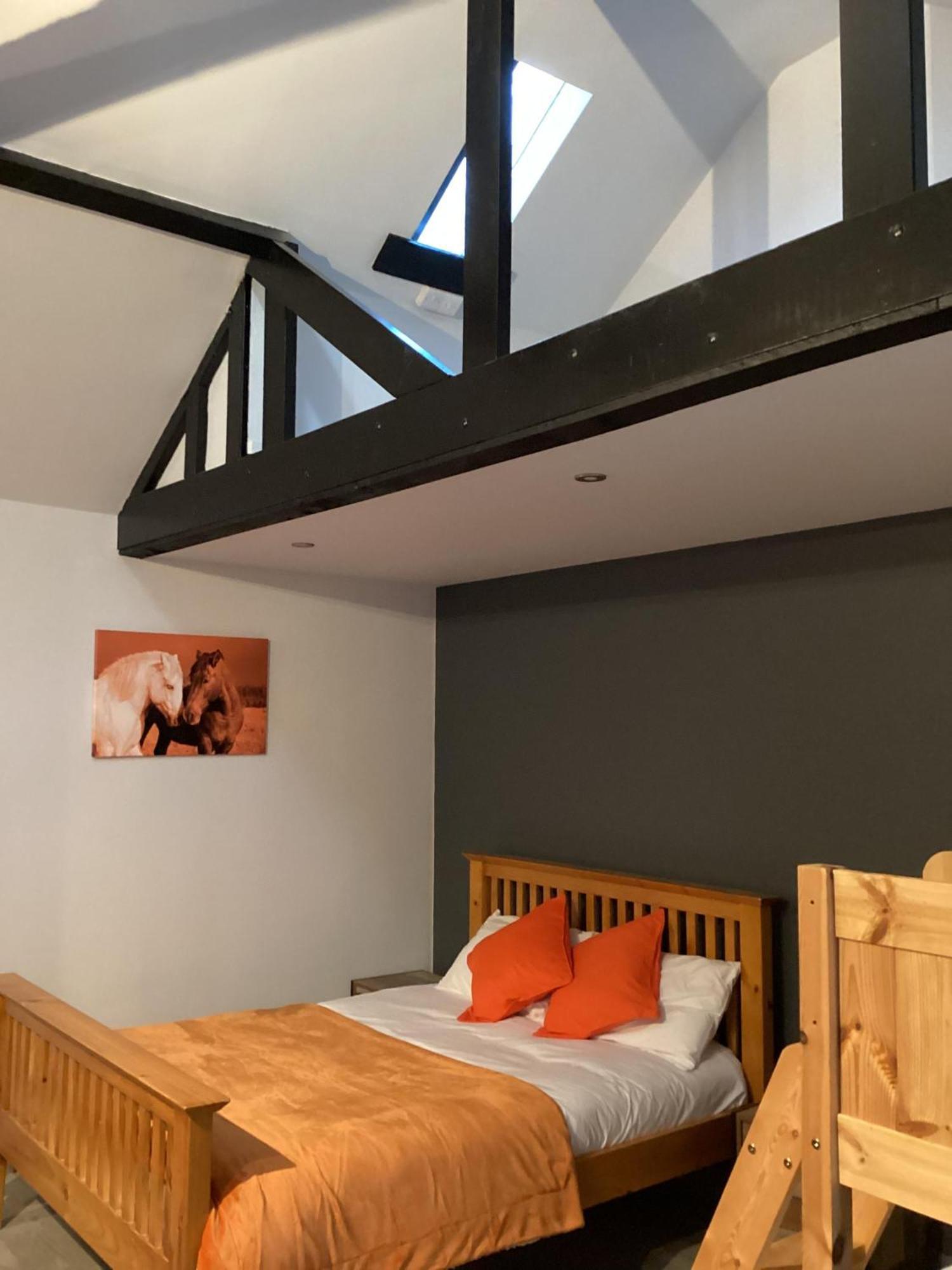 The Lydden Bell Bed & Breakfast Room photo