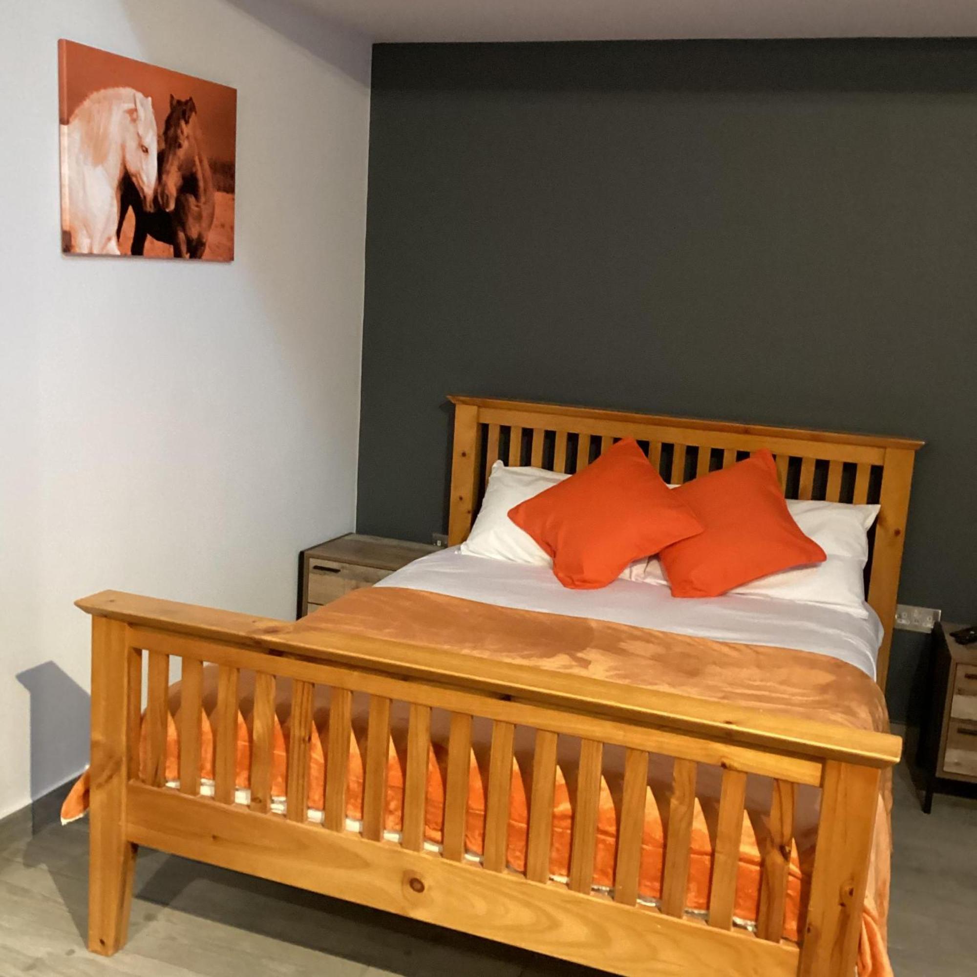 The Lydden Bell Bed & Breakfast Room photo